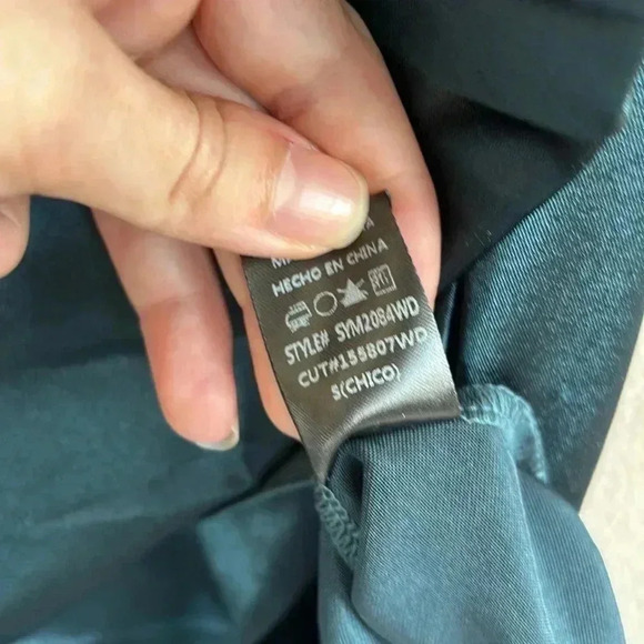 Windsor Emerald Dress - Picture 6 of 8